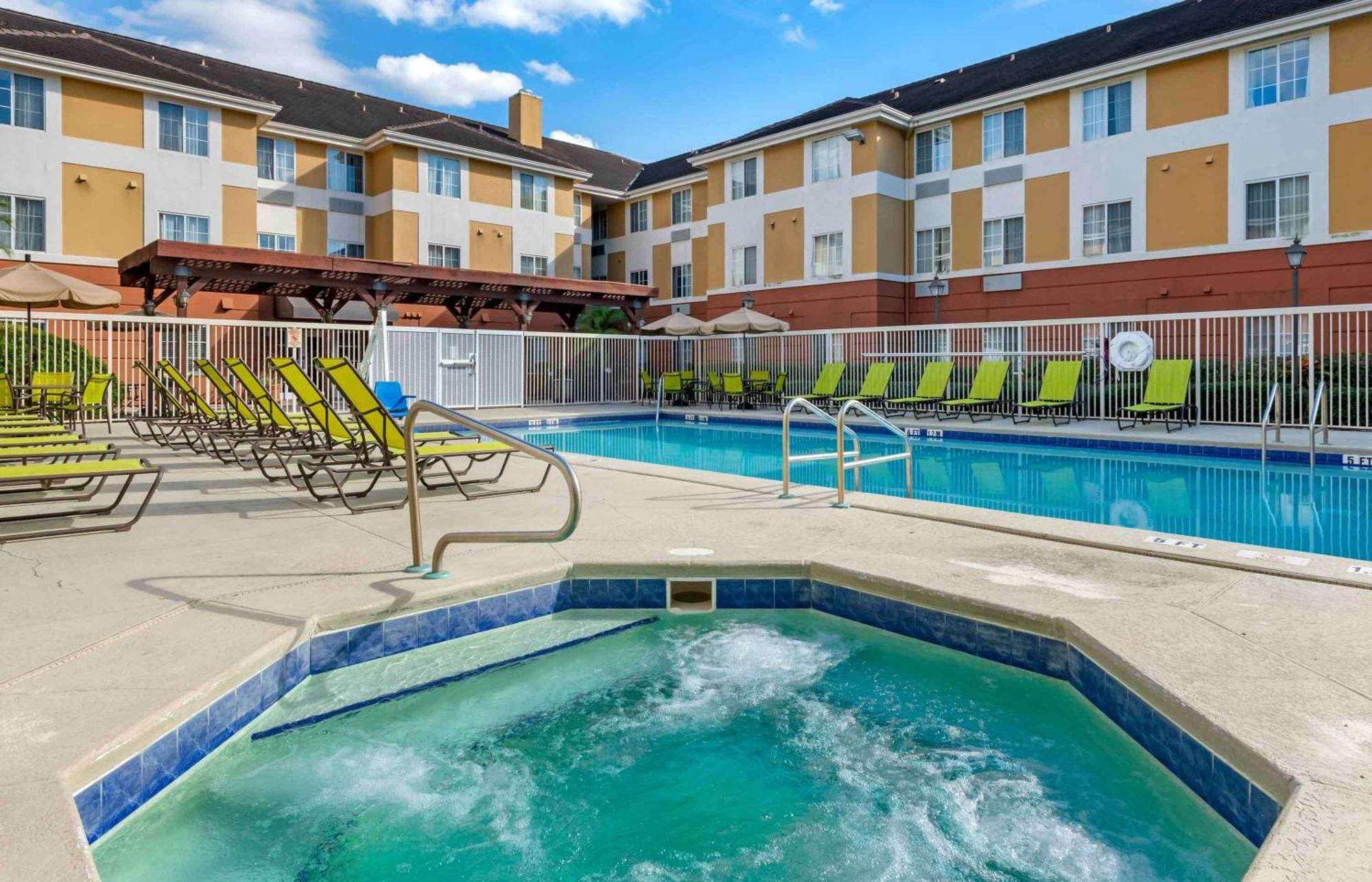 Extended Stay America Suites - Orlando - Convention Center - Universal Blvd Williamsburg Eksteriør bilde