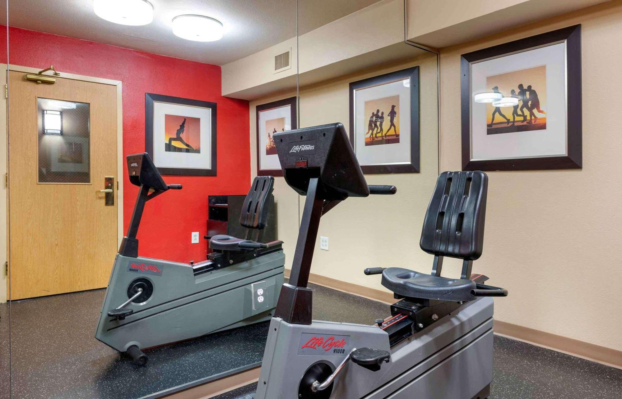 Extended Stay America Suites - Orlando - Convention Center - Universal Blvd Williamsburg Eksteriør bilde